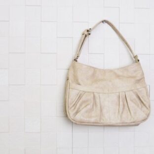 おでかけカバンの選び方とは？バッグの種類やシーン別おすすめも紹介