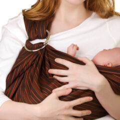 親子で楽しく使う抱っこ紐の特徴