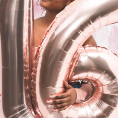 ナンバーバルーンが割れないコツ！膨らませ方と扱い方