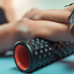 振動フォームローラーを使った全身マッサージの手順