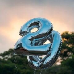 ナンバーバルーンとは？基本的な特徴と用途