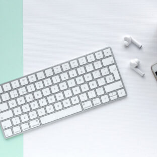 初心者必見!ワイヤレスキーボードの選び方とおすすめモデル