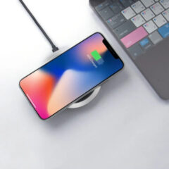 ワイヤレス充電器の互換性は？異なるブランド間で使えるか徹底解説！